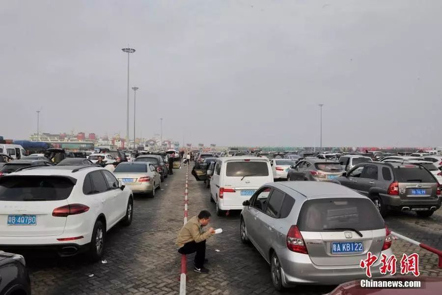 超10000辆车滞留海口,三亚到长春的机票上万