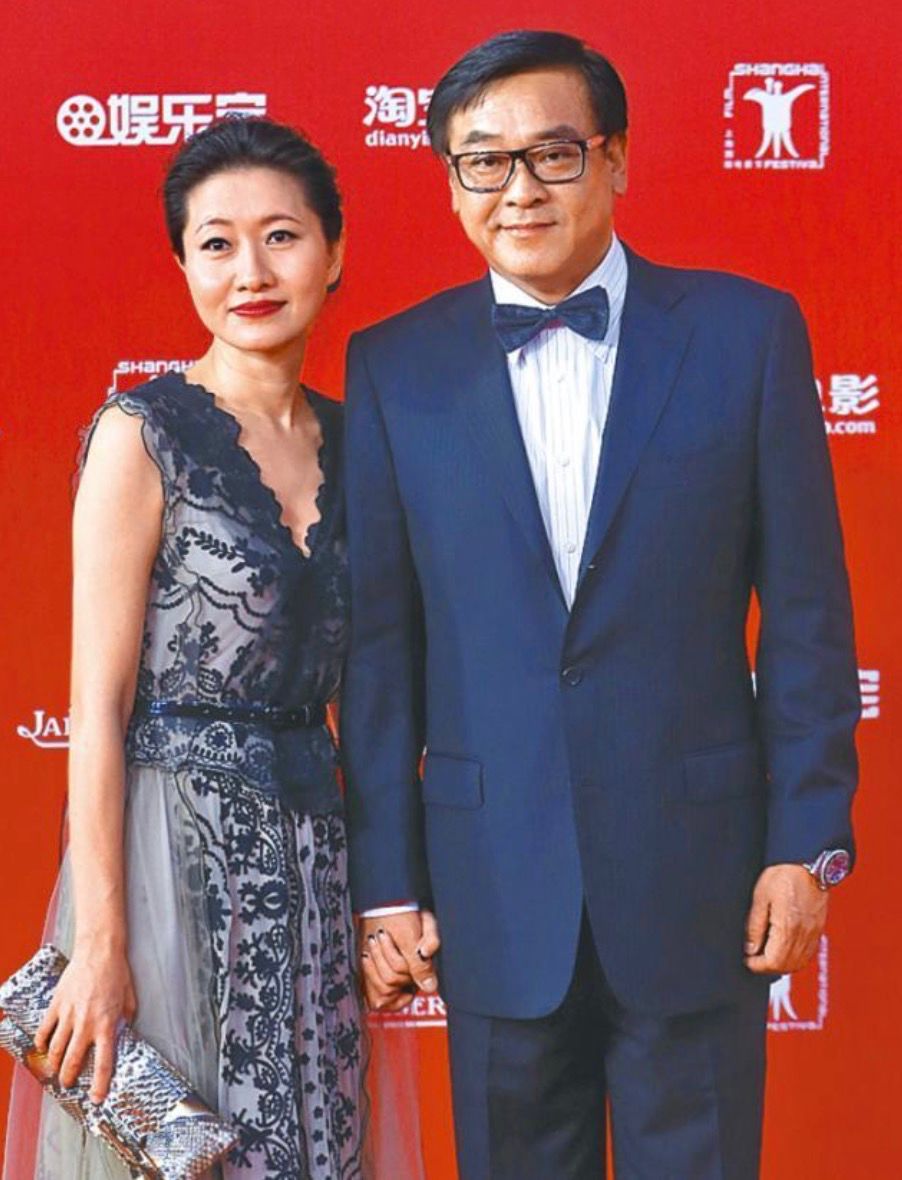 狗血！他和太太約定丁克一輩子，卻在60歲和小三生了娃……