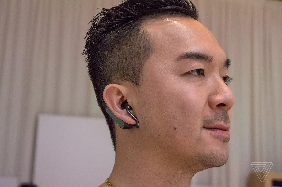 CES2018:索尼开放式耳机亮相 听歌谈话两不误