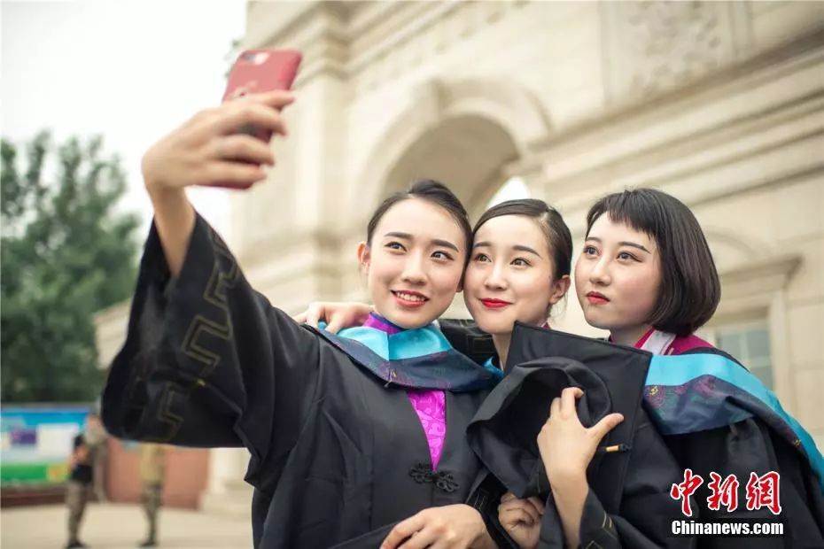 朋友圈三天可见,透露了你的社交观