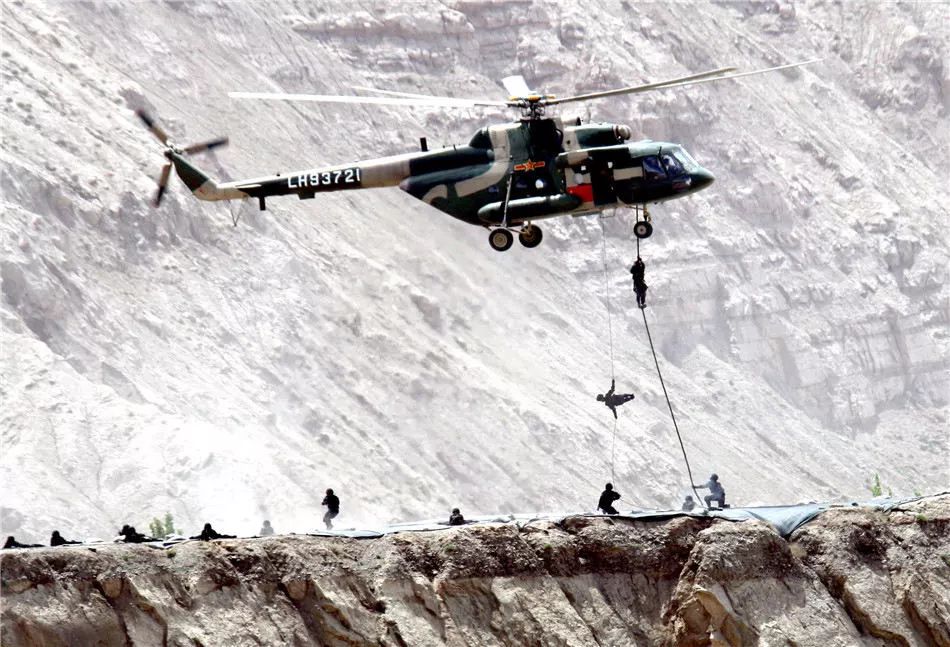 分享 | 霸气十足!一起看中国特种兵到底有多厉害