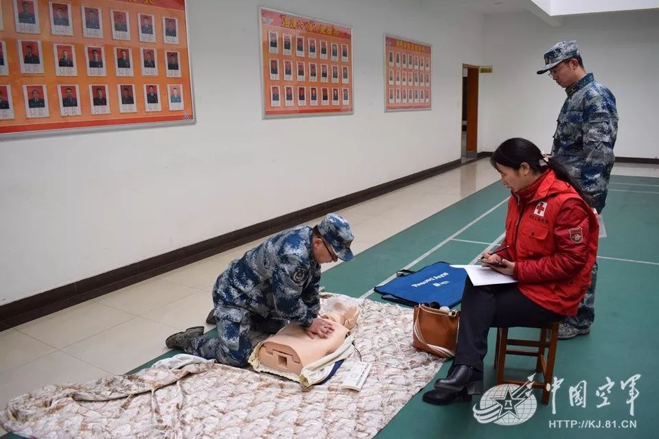 级急救员光荣上岗,他们都说这个培训很有用!|骨