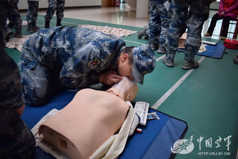 级急救员光荣上岗,他们都说这个培训很有用!|骨