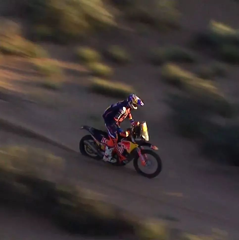 视频丨2018达喀尔SS13-精彩时刻