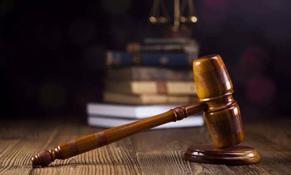 被非法拘禁后逃跑坠亡，法院怎可认定是"恶意逃债"? |新京报快评|非法拘禁|恶意|高利贷_新浪新闻