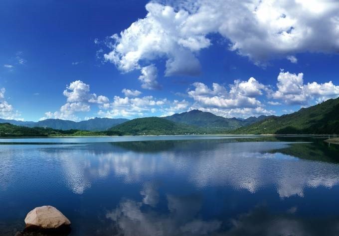 太平湖之夏  摄影：方圆