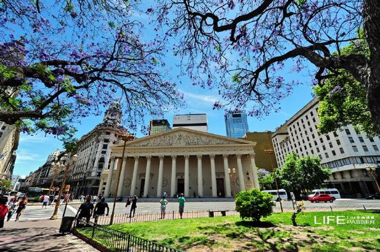 阿根廷之旅：五月广场和首都大教堂