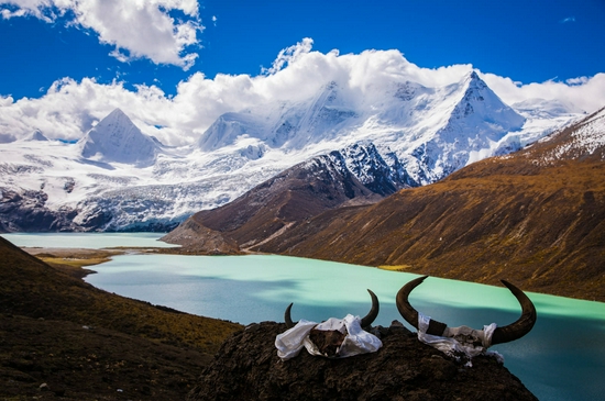 一直默默清修的藏东,旅游开始崛起,萨普神山成热门