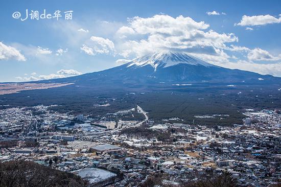 【日本】青空一朵玉芙蓉,看尽富士山风云变幻的三大绝景地