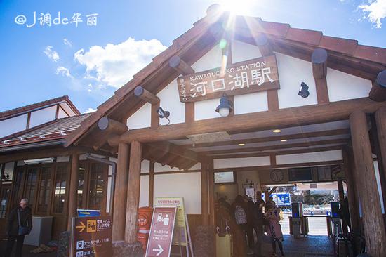 【日本】青空一朵玉芙蓉,看尽富士山风云变幻的三大绝景地