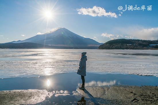 【日本】青空一朵玉芙蓉,看尽富士山风云变幻的三大绝景地