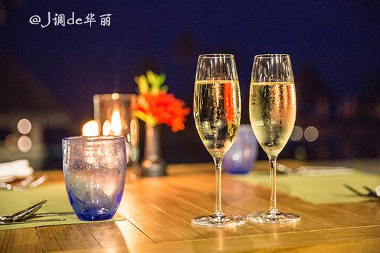 【<a href='http://travel.sina.com.cn/maerdaifu-lvyou/?from=b-keyword' target='_blank'>马尔代夫</a>】四季库达岛:小而美的<a href='http://travel.sina.com.cn/maerdaifu-lvyou/?from=b-keyword' target='_blank'>马尔代夫</a>风情后花园