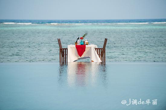 【<a href='http://travel.sina.com.cn/maerdaifu-lvyou/?from=b-keyword' target='_blank'>马尔代夫</a>】四季库达岛:小而美的<a href='http://travel.sina.com.cn/maerdaifu-lvyou/?from=b-keyword' target='_blank'>马尔代夫</a>风情后花园