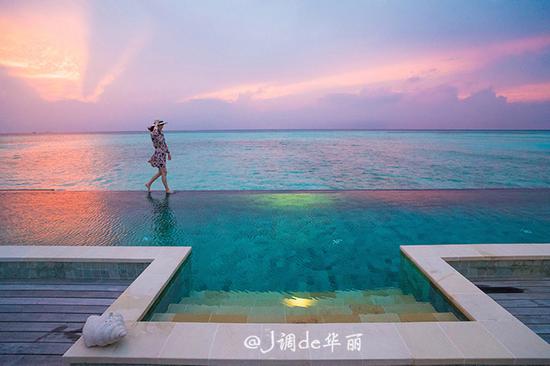 【<a href='http://travel.sina.com.cn/maerdaifu-lvyou/?from=b-keyword' target='_blank'>马尔代夫</a>】四季库达岛:小而美的<a href='http://travel.sina.com.cn/maerdaifu-lvyou/?from=b-keyword' target='_blank'>马尔代夫</a>风情后花园
