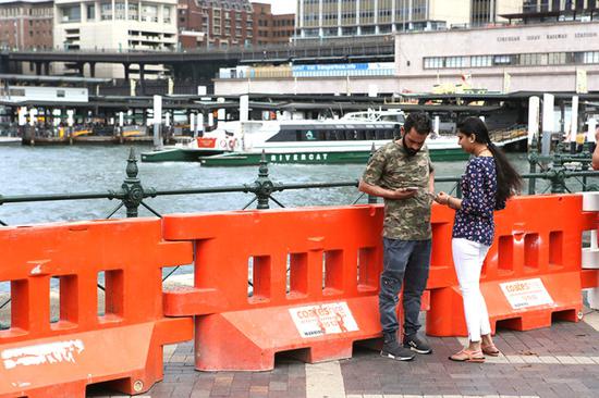 【<a href='http://travel.sina.com.cn/aodaliya-lvyou/?from=b-keyword' target='_blank'><em>澳大利亚</em></a>】漂洋过海,只为与你来一次亲密相拥