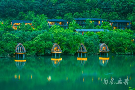 到江南小三峡,十大传世名画《富春山居图》里,去避暑