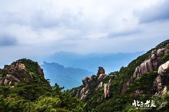 【实拍】江西 <wbr>· <wbr>在三清山云端听杜鹃花开(组图34张)