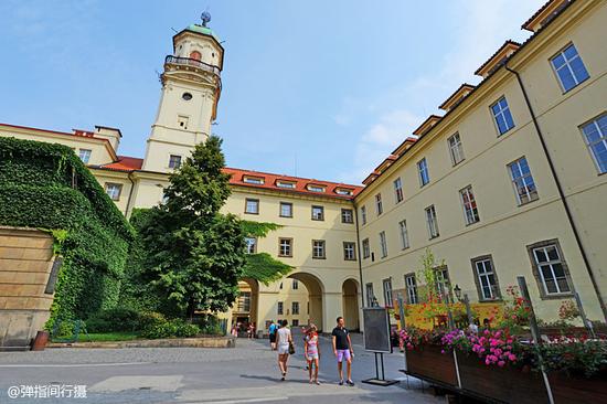 360度俯瞰宛如童话世界的布拉格