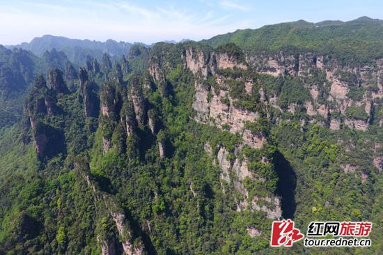 航拍的世界自然遗产湖南张家界武陵源风景区。