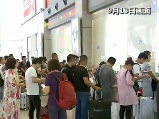 上海:铁路局暂停发售391趟列车车票
