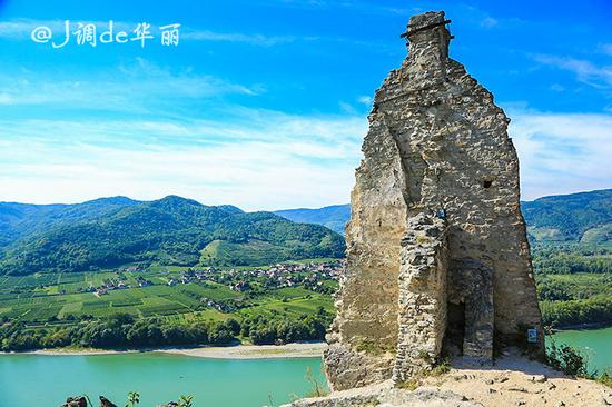 【<a href='http://travel.sina.com.cn/aodili-lvyou/?from=b-keyword' target='_blank'><em>奥地利</em></a>】杜恩施泰因:多瑙河畔最美丽的小镇