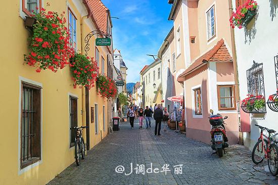 【<a href='http://travel.sina.com.cn/aodili-lvyou/?from=b-keyword' target='_blank'><em>奥地利</em></a>】杜恩施泰因:多瑙河畔最美丽的小镇