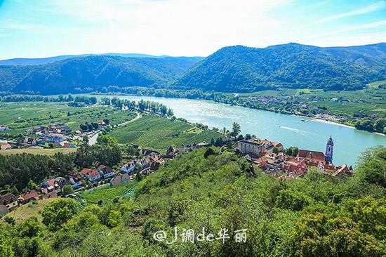 【<a href='http://travel.sina.com.cn/aodili-lvyou/?from=b-keyword' target='_blank'><em>奥地利</em></a>】杜恩施泰因:多瑙河畔最美丽的小镇