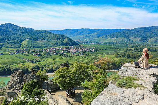 【<a href='http://travel.sina.com.cn/aodili-lvyou/?from=b-keyword' target='_blank'><em>奥地利</em></a>】杜恩施泰因:多瑙河畔最美丽的小镇