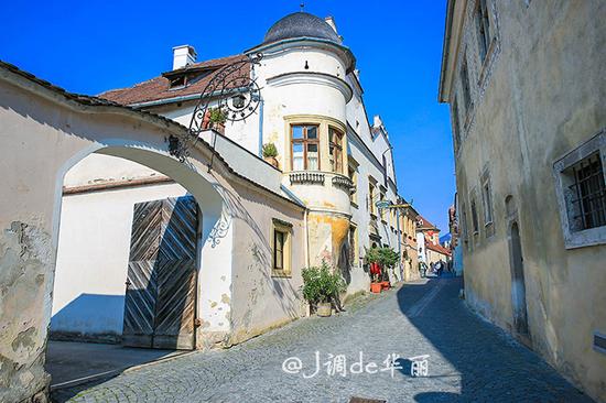 【<a href='http://travel.sina.com.cn/aodili-lvyou/?from=b-keyword' target='_blank'><em>奥地利</em></a>】杜恩施泰因:多瑙河畔最美丽的小镇