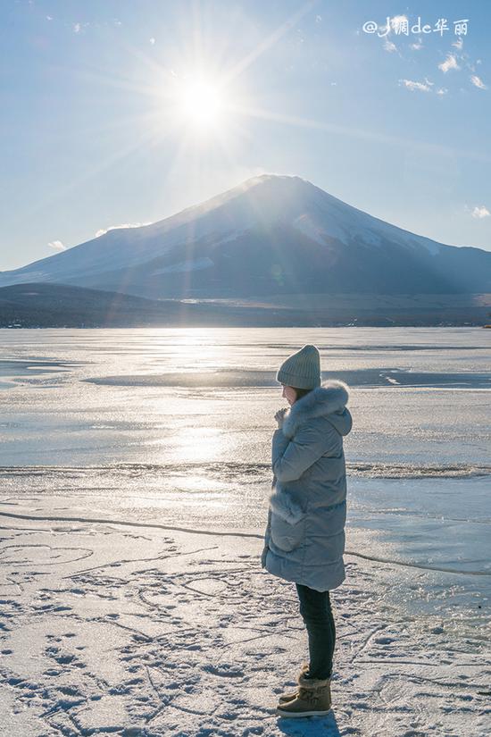 【日本】青空一朵玉芙蓉,看尽富士山风云变幻的三大绝景地