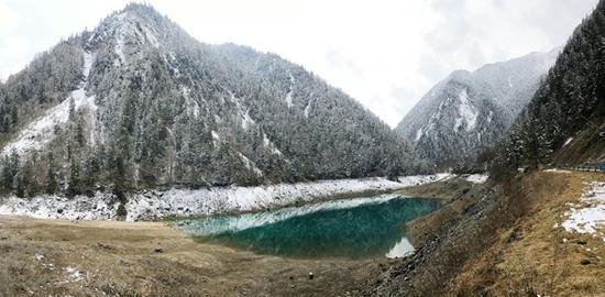 下季节海雪影