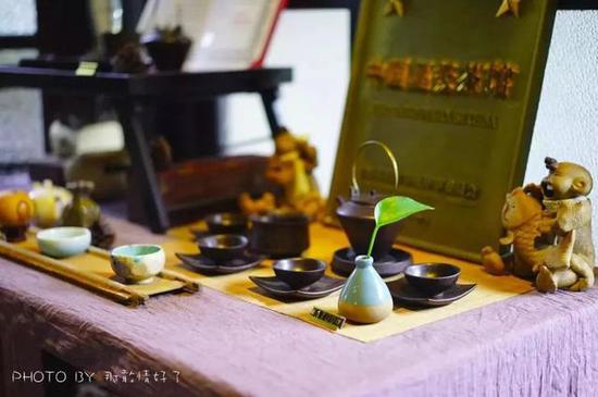 一分门票不花,游遍<a href='http://travel.sina.com.cn/hangzhou-lvyou/?from=b-keyword' target='_blank'><em>杭州</em></a>最不能错过的文艺复古拍照圣地
