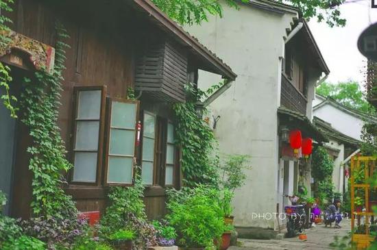 一分门票不花,游遍<a href='http://travel.sina.com.cn/hangzhou-lvyou/?from=b-keyword' target='_blank'><em>杭州</em></a>最不能错过的文艺复古拍照圣地