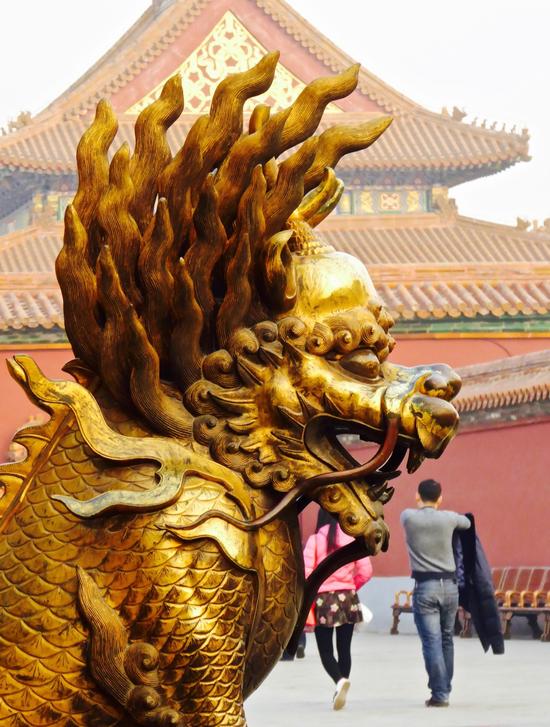 【美图文】<a href='http://travel.sina.com.cn/beijing_gugong-lvyou/?from=b-keyword' target='_blank'>故宫</a>折叠,感受时间在岁月中的剪影