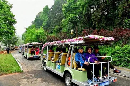 时隔13年 常德桃花源景区再次迎来韩国旅行团