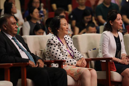 2018女性安全出行体验峰会在人民日报社顺利