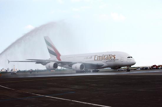 阿联酋航空A380客机目前执飞前往六大洲49个城市的定期航班