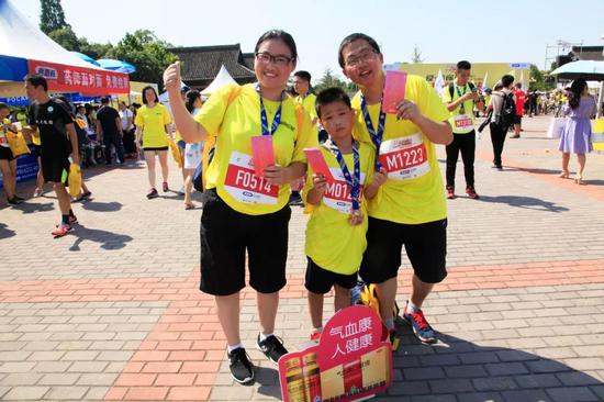 一人报名,全家受益