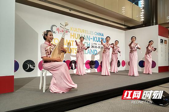 常德丝弦在德演出现场。