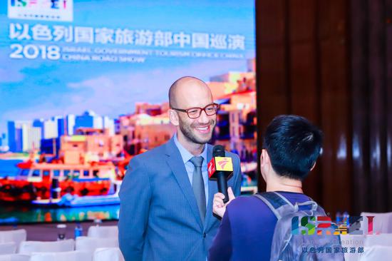 以色列国家旅游部驻中国办事处首席代表史宝乐先生接受采访（图片来源：以色列旅游局）