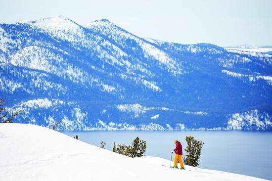 加州太浩湖_冬季滑雪_Credits@Max Whittaker