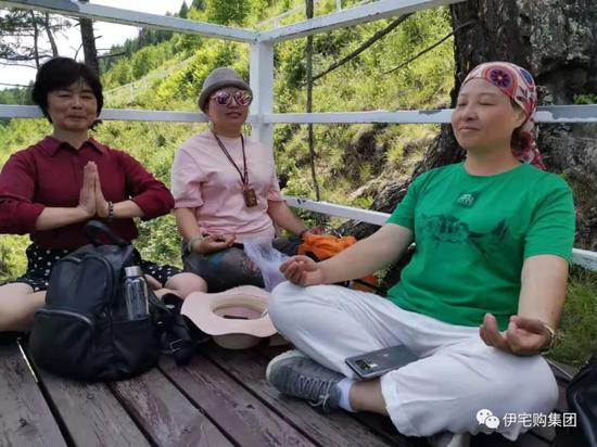 在天然氧吧里,让人不禁想要静坐一下,闭上双眼,用身体更亲近自然