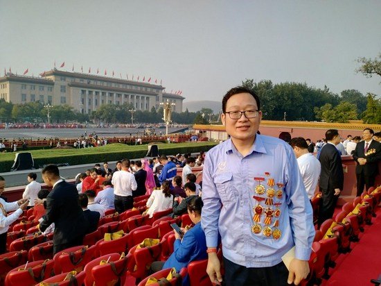 沈飞有子弟踢足球吗,沈飞有子弟踢足球吗视频