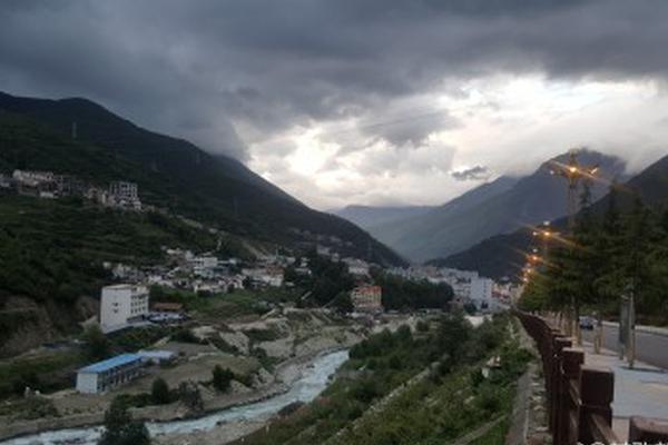 康定城:不愧是最美城市 康定城:不愧是最美城市