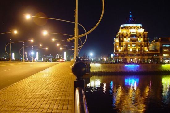 image007