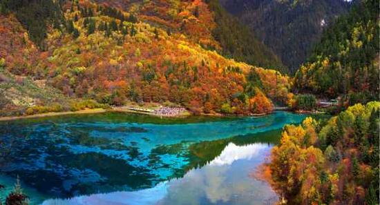 6年中国最美黄金旅游走廊推介会举行 九寨沟都