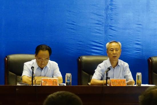 中国 云南 红河 正文    会上州委书记姚国华提到:全域旅游是一个全新