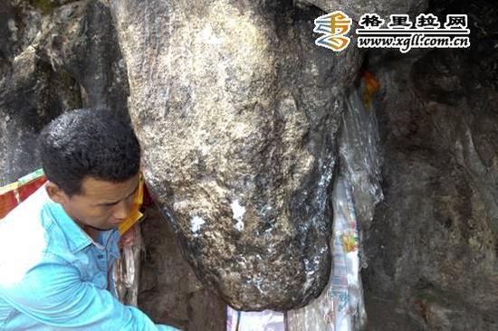 正文  今年以来,迪庆藏族自治州维西县塔城镇党委政府在维西县委统战
