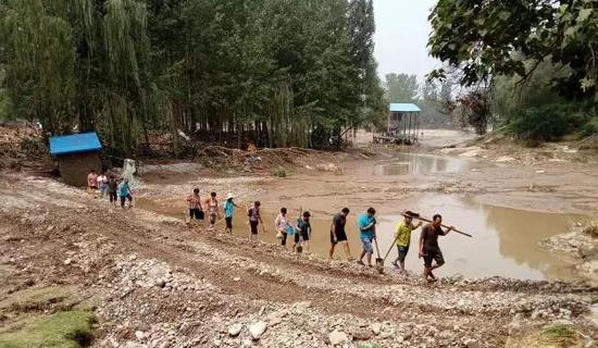 众志成城,东方巨龟苑景区开展自救重建工作