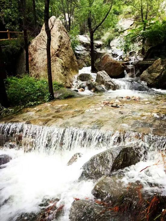 暴雨过后的水泉溪景区